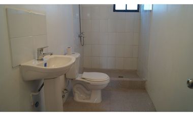 Arayabroker Vende Casa Muy Bien Ubicada En La Granja