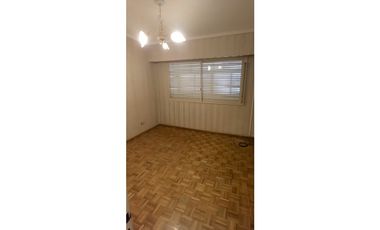 Depto 6 Amb. con cochera - Luminoso, Cómodo y Bien Ubicado