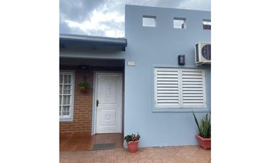 VENDO HERMOSA CASA EN B° VILLA URQUIZA, POSADAS MNES.