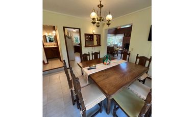 BONITA CASA EN CARILO