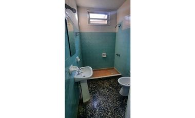 ALQUILER 24 MESES CASA 3 AMBIENTES CON GARAGE - Bº VILLA LOURDES