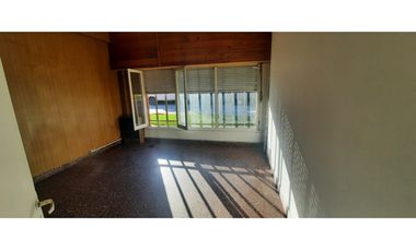 ALQUILER 24 MESES CASA 3 AMBIENTES CON GARAGE - Bº VILLA LOURDES