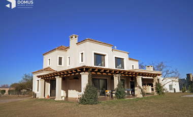 ALQUILER CASA CHACRAS DE SANTA MARIA