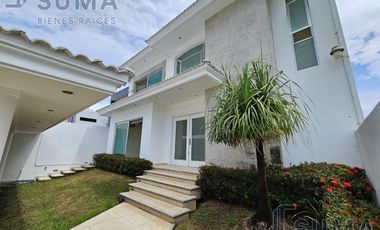 Casa en Venta en Fracc. Costa de Oro, Boca del Rio Veracruz.