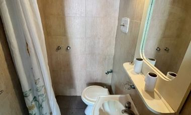 Casa para 2 Familias en venta en Avellaneda Este