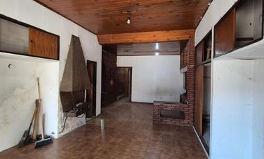 Venta PH 4 Amb Patio, Cochera Ballester (Permuta)