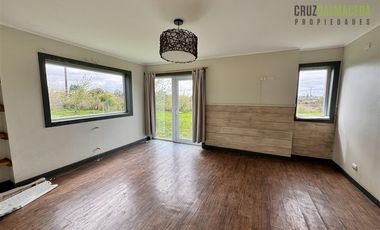 Casa en Arriendo en Línea Nueva, Condominio Ottendorf