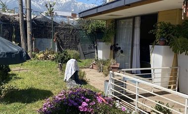 Casa en Venta en Walker Martinez y Palena