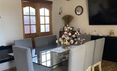 Casa en Venta en Walker Martinez y Palena