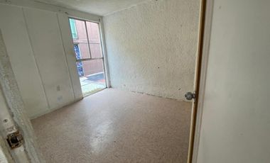 VENTA DEPARTAMENTO EN LA DRAGA, 2 RECAMARAS, 1 BAÑO.  PRECIO A NEGOCIAR