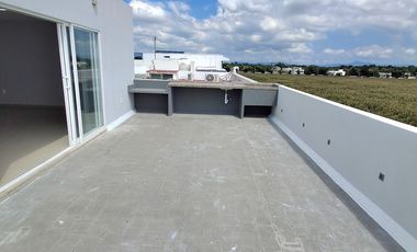 ESPECTACULAR CASA EN RENTA EL SOLARES 6 HABITACIONES 5 BAÑOS COMPLETOS