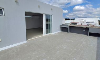 ESPECTACULAR CASA EN RENTA EL SOLARES 6 HABITACIONES 5 BAÑOS COMPLETOS