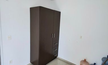 ESPECTACULAR CASA EN RENTA EL SOLARES 6 HABITACIONES 5 BAÑOS COMPLETOS