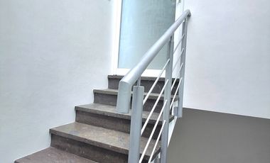 ESPECTACULAR CASA EN RENTA EL SOLARES 6 HABITACIONES 5 BAÑOS COMPLETOS