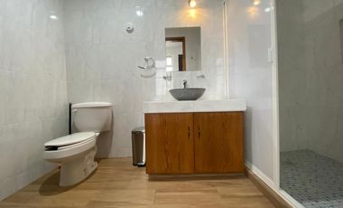 RENTA DE DEPARTAMENTO AMUEBLADO EN EL REFUGIO