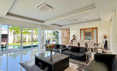 The Vineyard Phase 2 – 4 bed 5 bath in East Pattaya PP10923