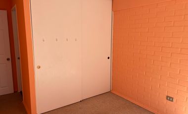 Arriendo casa P 15 La Cruz, excelente conectividad, aislada