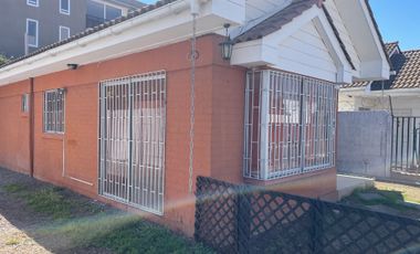 Arriendo casa P 15 La Cruz, excelente conectividad, aislada
