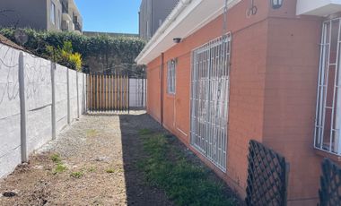 Arriendo casa P 15 La Cruz, excelente conectividad, aislada