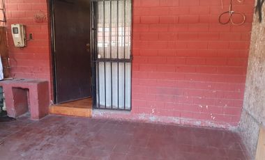 SE VENDE CASA 3D 1B COMUNA DE COLINA