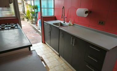 ARRIENDO CASA 3D 1B 2 EST GRAN AVENIDA COMUNA DE EL BOSQUE