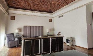 CASA EN VENTA CUMBRES 2DO SECTOR REMODELADA