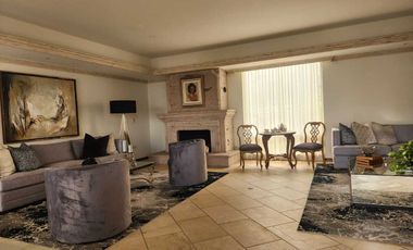 CASA EN VENTA CUMBRES 2DO SECTOR REMODELADA