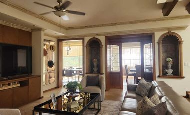 CASA EN VENTA CUMBRES 2DO SECTOR REMODELADA