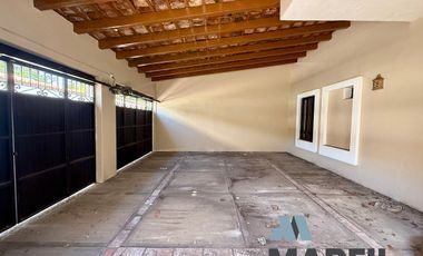 Casa de 1 Piso en el Centro Histórico de Villa de Álvarez, Colima Zona Comercial