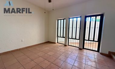 Casa de 1 Piso en el Centro Histórico de Villa de Álvarez, Colima Zona Comercial