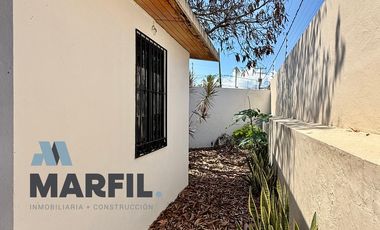 Casa de 1 Piso en el Centro Histórico de Villa de Álvarez, Colima Zona Comercial