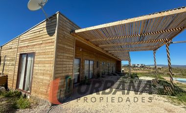 PARCELA CON CASA Y VISTA AL MAR EN TANGUEMAR II, TONGOY