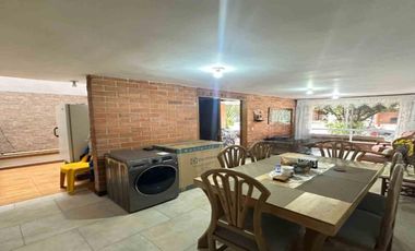 CASA EN VENTA UBICADA EN LA ESTRELLA SECTOR SURAMÉRICA