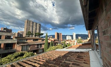 CASA EN VENTA UBICADA EN LA ESTRELLA SECTOR SURAMÉRICA