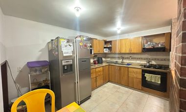 CASA EN VENTA UBICADA EN LA ESTRELLA SECTOR SURAMÉRICA