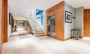 ESPECTACULAR DEPTO DUPLEX  CON JARDIN  SAN DAMIÁN