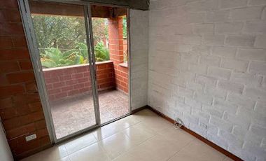 VENTA de CASA RESIDENCIAL en LA ESTRELLA