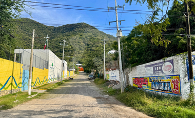 Terreno en Venta en Ajijic a solo 400 mts de Carr. Chapala - Jocotepec