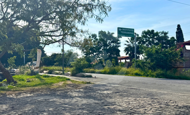 Terreno en Venta en Ajijic a solo 400 mts de Carr. Chapala - Jocotepec