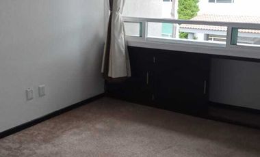 ¡Cálida casa en venta a 20 minutos  de Santa Fe!