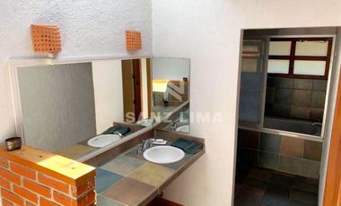 San Andres Totoltepec. Bella propiedad colonial en una planta, amplio jardin.