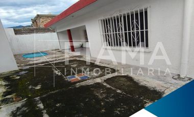 CASA EN VENTA COL. LOS SAUCES, TEPIC, NAY.