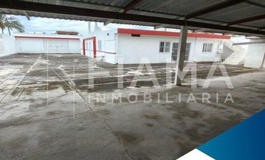 CASA EN VENTA COL. LOS SAUCES, TEPIC, NAY.