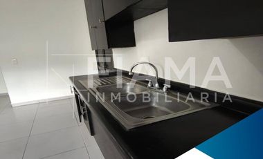 CASA EN VENTA COL. LOS SAUCES, TEPIC, NAY.