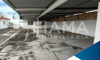 CASA EN VENTA COL. LOS SAUCES, TEPIC, NAY.