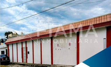 CASA EN VENTA COL. LOS SAUCES, TEPIC, NAY.