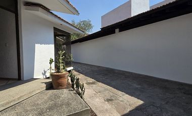 Casa en Renta en VILLA CHARRA DEL PEDREGAL