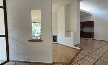 Casa en Renta en VILLA CHARRA DEL PEDREGAL