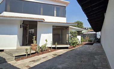 Casa en Renta en VILLA CHARRA DEL PEDREGAL