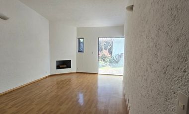 Casa en Renta en VILLA CHARRA DEL PEDREGAL